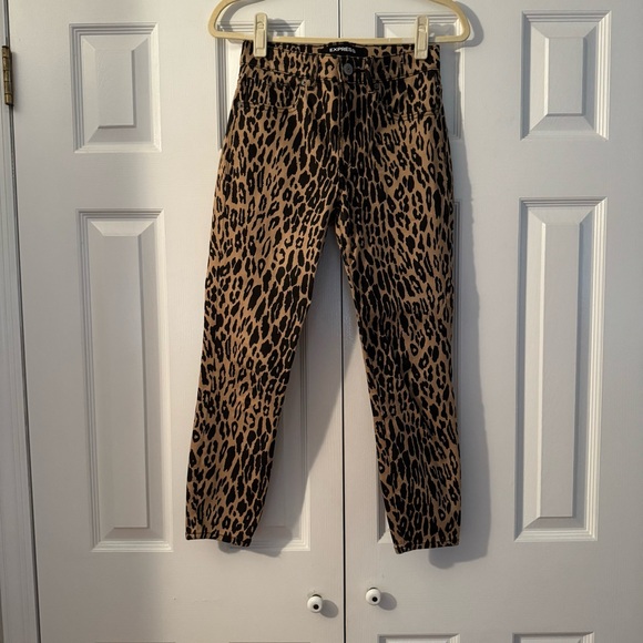 Express cheetah print crop jeans - Picture 1 of 4